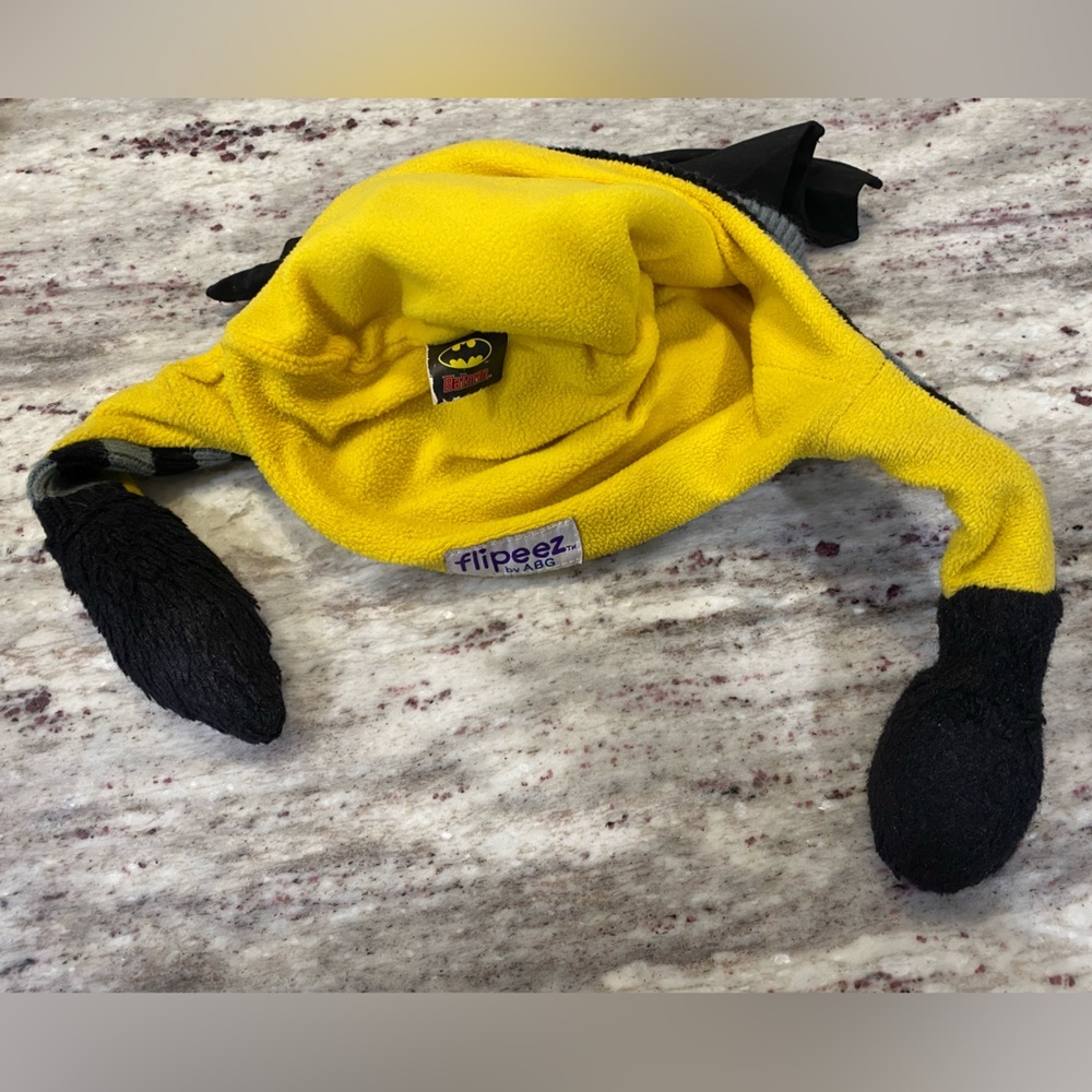 BATMAN | Animated Winter Hat | full coverage | Boys Size M - Picture 5 of 8